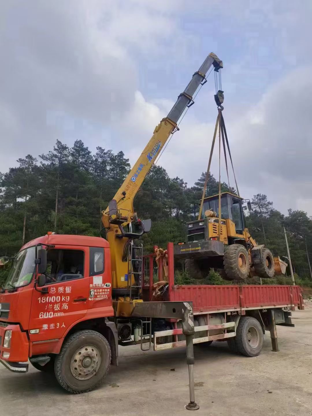 周宁县找吊车出租公司的时候需要注意什么
