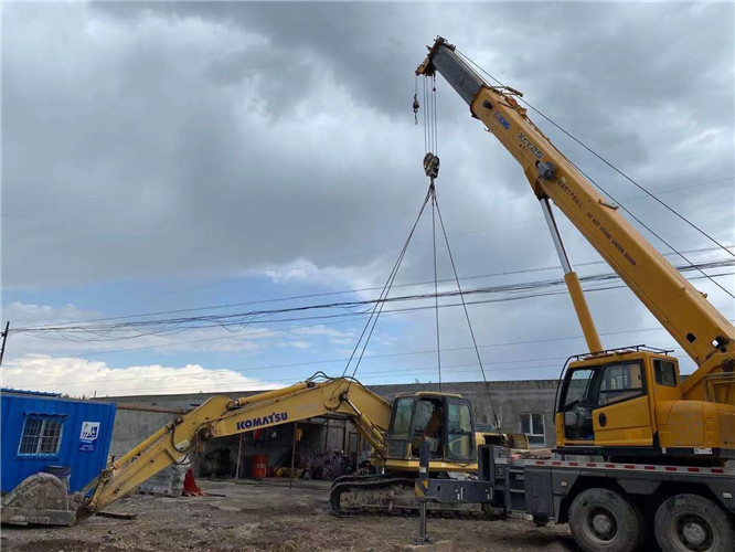 周宁县25吨吊车的工作半径是多少？